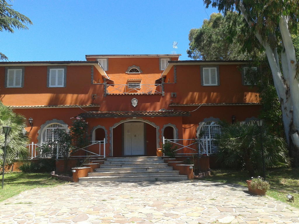 Agriturismo Marcosimone Marco Simone Luaran gambar